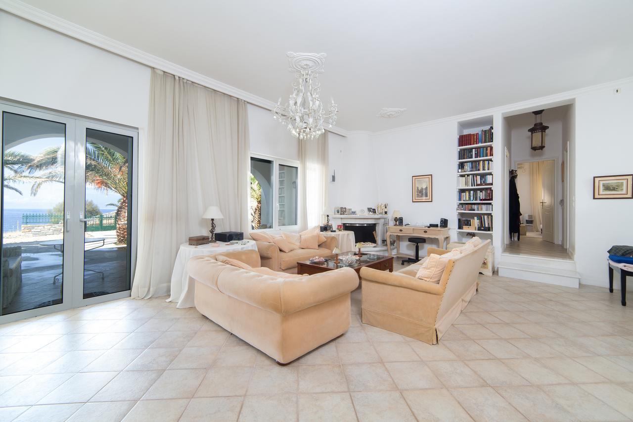 Villa Dori Ambrami Bagian luar foto